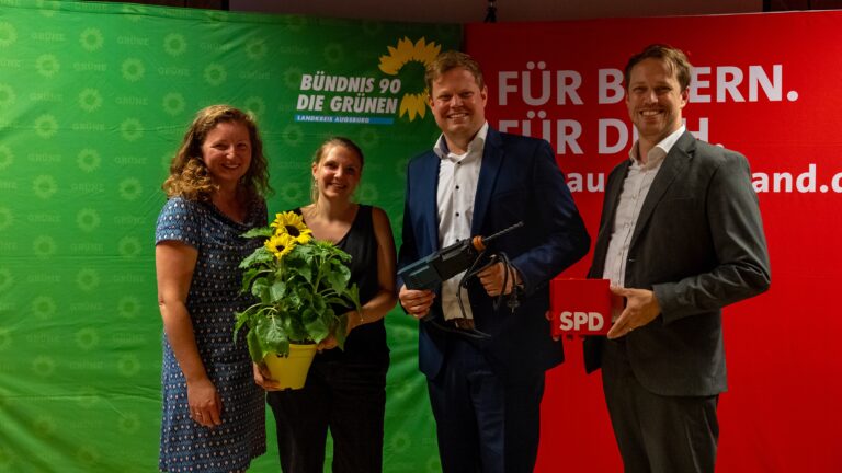 Historischer Schulterschluss für Schwabmünchen: Konstantin Wamser einstimmig zum gemeinsamen Bürgermeisterkandidaten von SPD und GRÜNEN nominiert